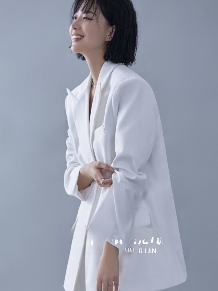 Costume blanc, thème mode, mag - Ethnic Fashion Magazine avis et prix
