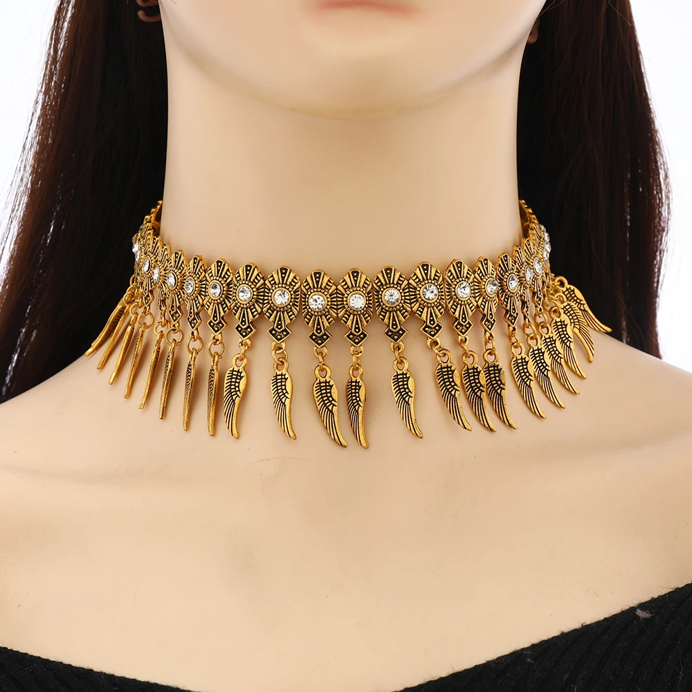 Bijoux de cou tendance, Style  - Ethnic Fashion Trends 2025 avis et prix
