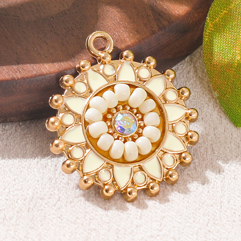 Breloques et pendentifs ronds  - Ethnic Fashion Accessories avis et prix