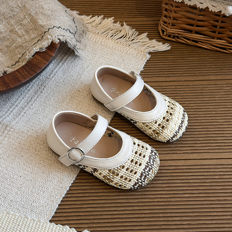 Chaussures de mode pour filles - Kids Ethnic Fashion avis et prix